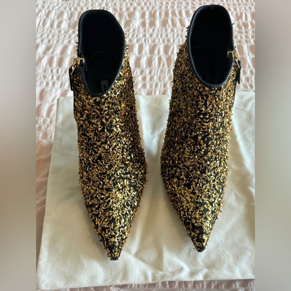 NWT • Manolo Blahnik • Pluta Pointed Toe Bootie • Black and Gold Tinsel • 37 EU - Picture 8 of 10